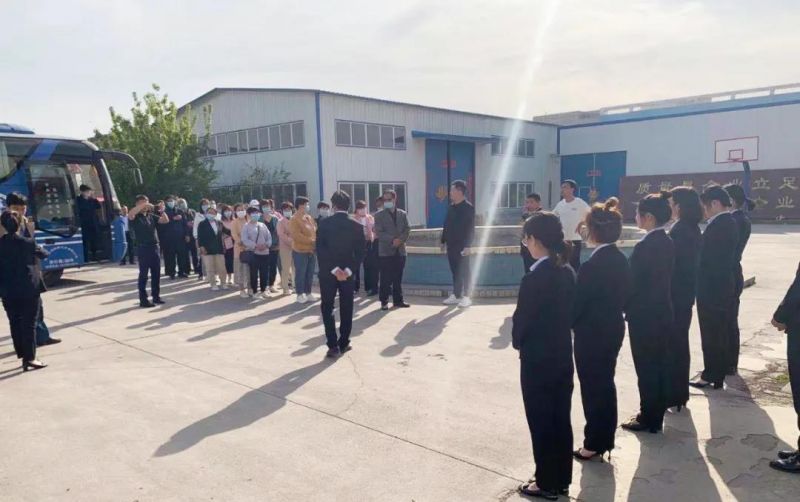 推動(dòng)養(yǎng)殖行業(yè)綠色健康發(fā)展丨河北省各級(jí)領(lǐng)導(dǎo)、養(yǎng)殖單位和逸凡蔚嵐生物科技蒞臨我司調(diào)研